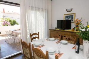 Apartment in Duce with sea view, balcony, air conditioning, WiFi 5146-3