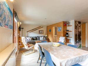 Élégant 4 pièces avec wifi à 5 min du centre de Val-dIsère - FR-1-694-235