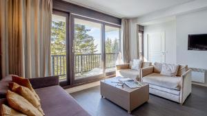 Three-Bedroom Apartment (10 Adults) room in Madame Vacances Les Terrasses De Véret