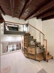 Villa Recluso-3 bd luxury country villa, huge heated pool with hydromassage, individual bbq & large yard, mountain view