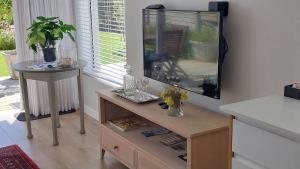 Knysna Private Estate Lagoon - Garden Apartments- Secure Estate