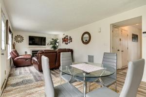 Indianapolis Rental Home with Gym Near Speedway!