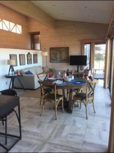 Casa en la playa entre Pichidangui y Los Vilos