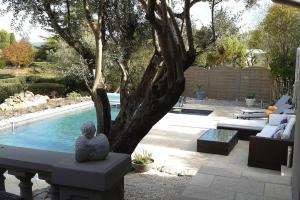 Villas Maison avec piscine, oliviers, belle vue, au calme : photos des chambres