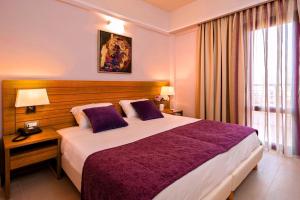 Porto Platanias Village Resort