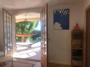 Une terrasse à L’Estaque + stationnement - LʼEstaque