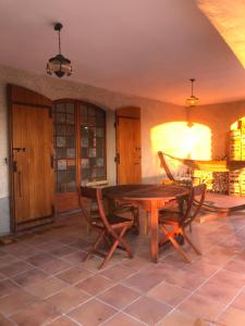 Une terrasse à L’Estaque + stationnement