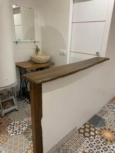 Gîte, Maison entière avec billard et bel espace de vie La Grange