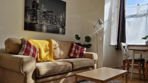 Spacious 1 Br Lincoln City Centre Amenities, free Parking