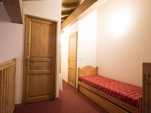 Appartements Duplex 10 pers au pied des pistes avec parking, balcon et wifi a Val Cenis - FR-1-508-25 : photos des chambres