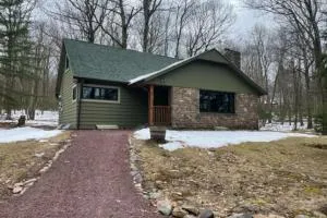 Woodland Cabin Retreat - وايت هافن