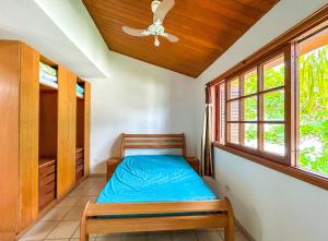 Casa com piscina em Riviera de Sao Lourenco SP