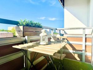Airport Expo Apartment