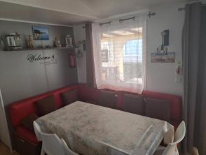 Maisons de vacances Mobile Home tout confort Sarah : photos des chambres