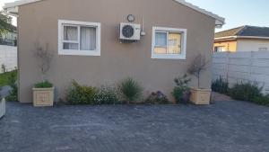 The Brookston Garden Cottage