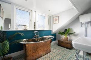 Sea View Cottage Dream By The Water