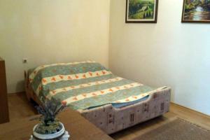 Apartments with parking space Murter - 5117