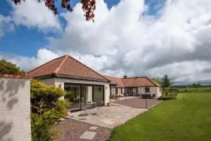 Westwood Cottage - Luffness