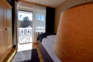 Single Room with Balcony room in Hotel Jägerhof Wörthersee