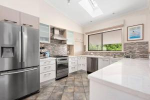 At the Hilltop - sleeps 10