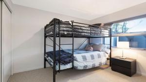 Unit 2 10 Cliff Street Merimbula