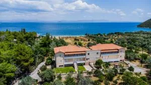 曼托公寓 - 蒂洛斯