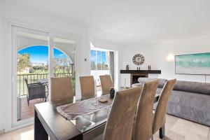 Golfers paradise Apt by Costarentals - Ref 198