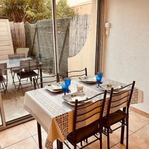 Appartements Logement renove en residence, climatise, terrasse : photos des chambres