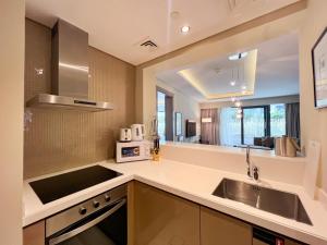 Luton Vacation Homes - Damac Tower By Paramount - Business Bay, Dubai - 80AB4