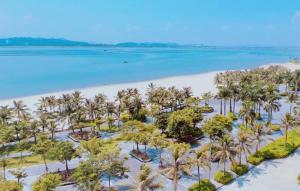 À La Carte Halong Bay