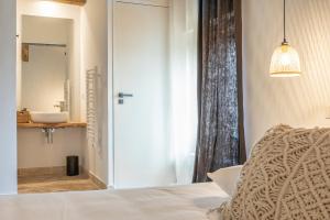 Hotels Chateau du Souzy : Chambre Double - Vue sur Piscine