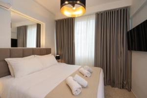 Dema Luxury Suites - Perikleous E6