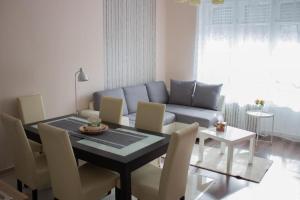 Broadway Apartments B3