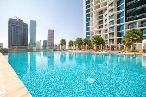 Vacay Lettings - Waterfront Studio with great Dubai Canal view
