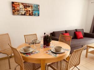 Sol y Luna Holiday Home