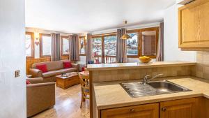 Two-Bedroom Apartment (5 People) room in Madame Vacances Résidence Les Jardins de la Vanoise