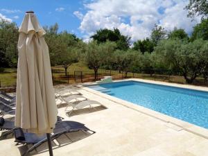Villas Villa de 5 chambres avec piscine privee jardin clos et wifi a Saint Michel d'Euzet : photos des chambres