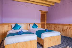 RezangLa Border Homestay