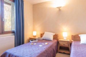 Cocoon with garden and beautiful mountain view