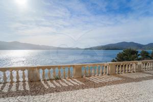 Dimora Le Fortezze sullo Scoglio - Goelba