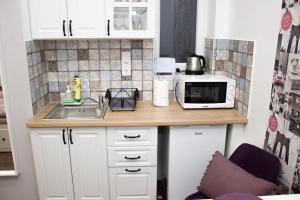 Broadway Apartments B1