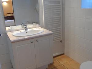 Auberges Le Petit Keriquel : Chambre Double avec Salle de Bains Privative