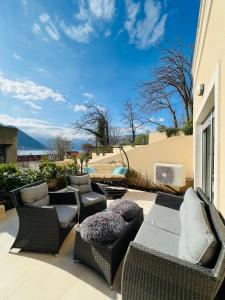 Apartment with terrace and private parking