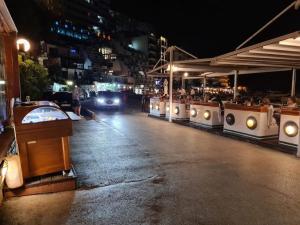 Top floor with stunning seaview, first line