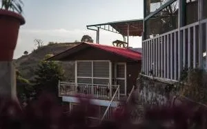 Shivalaya Resort By Evaan, Near Kaichi Dham - Алмора