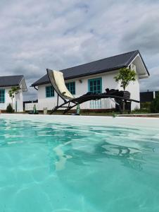 Breeze By The Lake - Cazare cu jacuzzi pe malul lacului