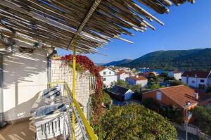 One-Bedroom Apartment with Balcony room in Apartments Nada