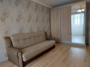 Набережна Двокімнатна