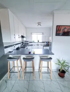 Home away from home - Monavoni