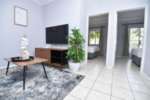 Comfy Hatfield Appartment